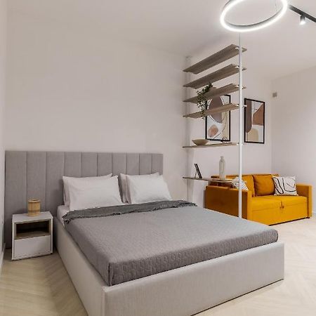 Inshiapartments On Ferentsa Lista Str Лвив Екстериор снимка